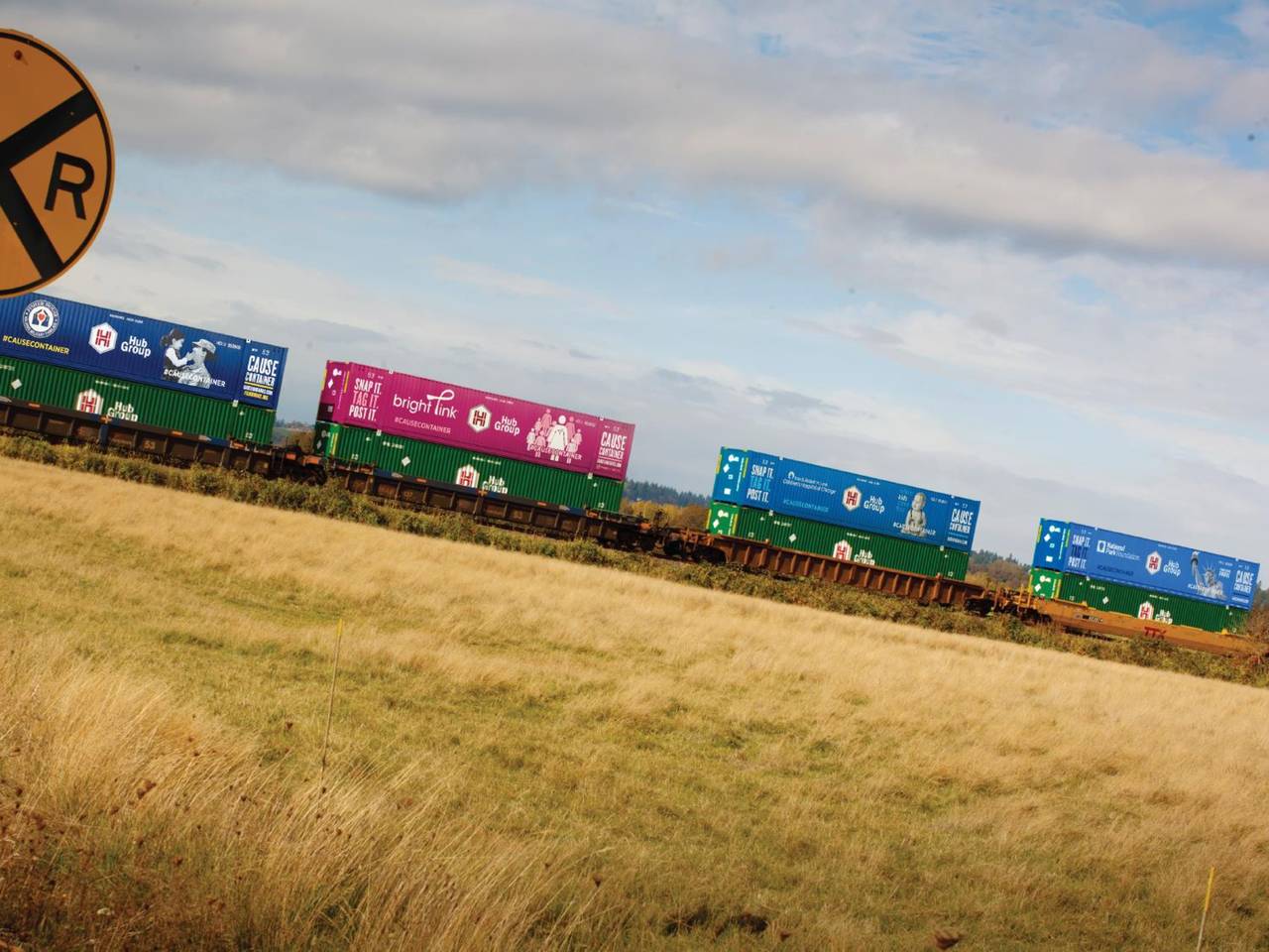 Hub Group, Inc. 2016 Q4 Results Earnings Call Slides (NASDAQHUBG) Seeking Alpha